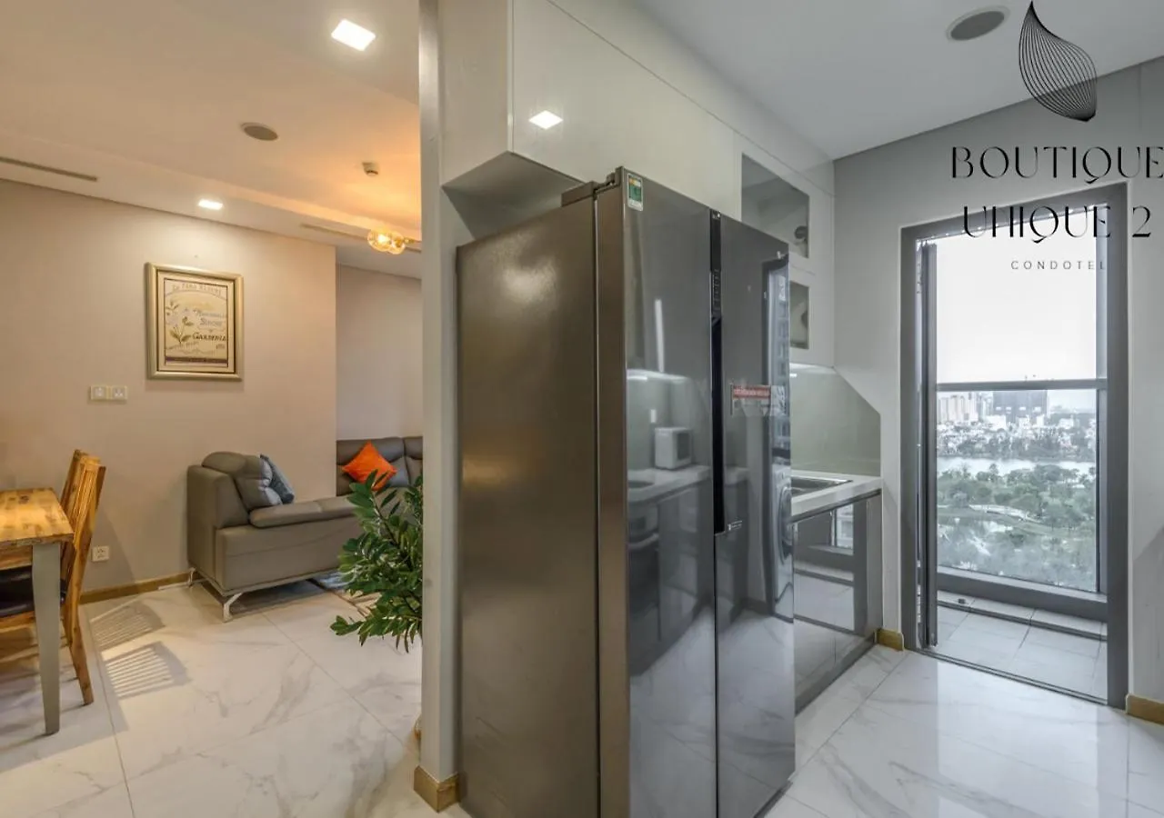 Boutique Unique Landmark 81 Vinhomes Central Park Ho Chi Minh City