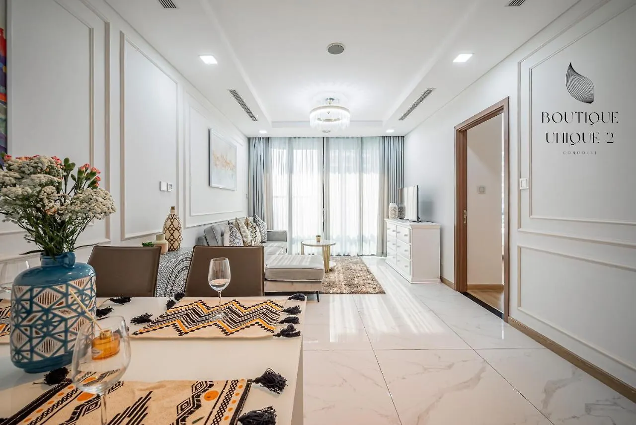 Boutique Unique Landmark 81 Vinhomes Central Park Ho Chi Minh City Apartment