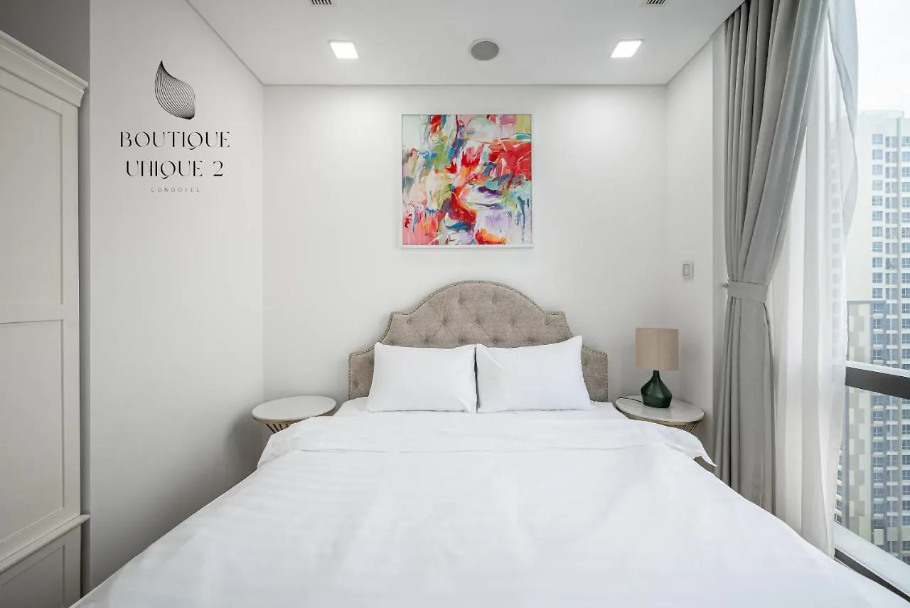 Boutique Unique Landmark 81 Vinhomes Central Park Ho Chi Minh City Vietnam