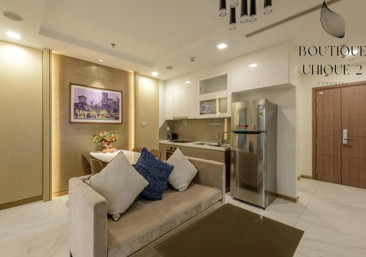 Boutique Unique Landmark 81 Vinhomes Central Park Ho Chi Minh City Apartment