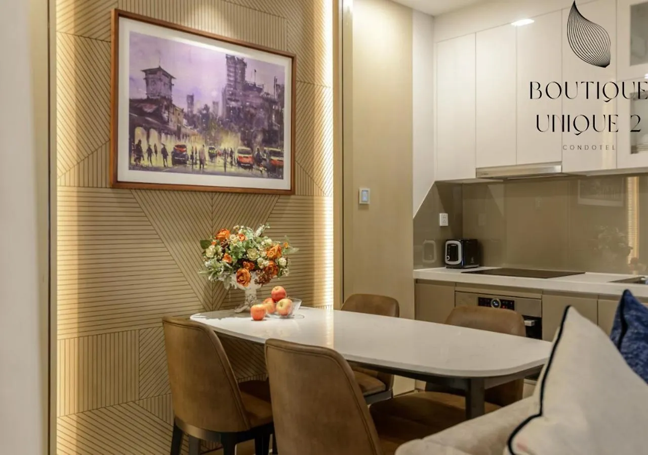 Boutique Unique Landmark 81 Vinhomes Central Park Ho Chi Minh City